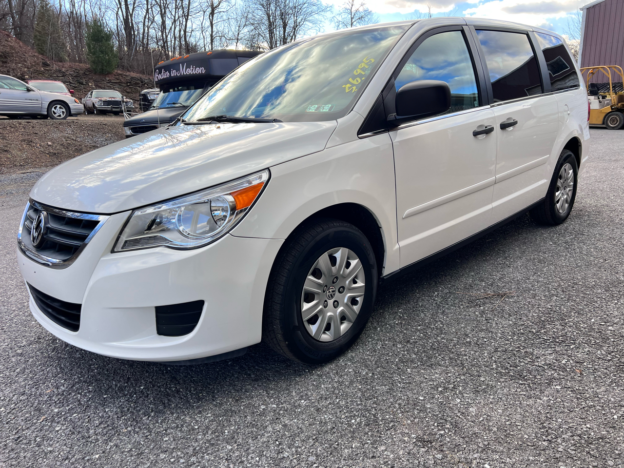 Volkswagen Routan 4dr Wgn S 2012