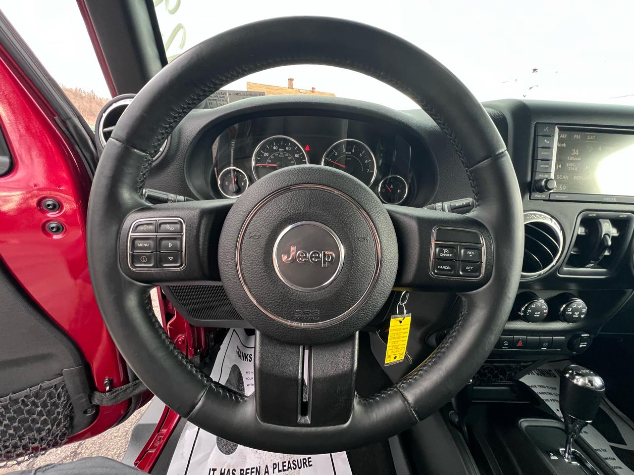 Jeep Wrangler Unlimited 4WD 4dr Sahara 2013