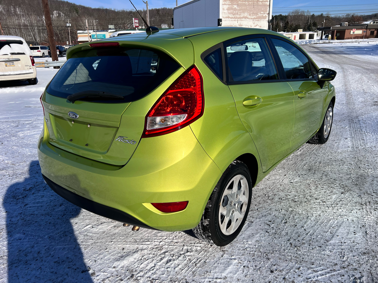 Ford Fiesta 5dr HB SE 2011