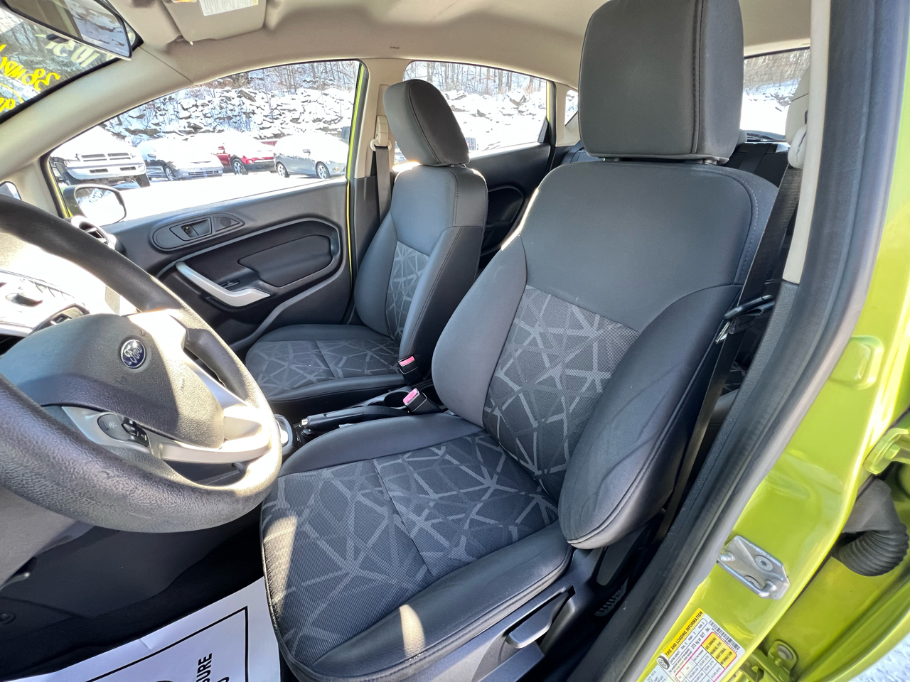 Ford Fiesta 5dr HB SE 2011