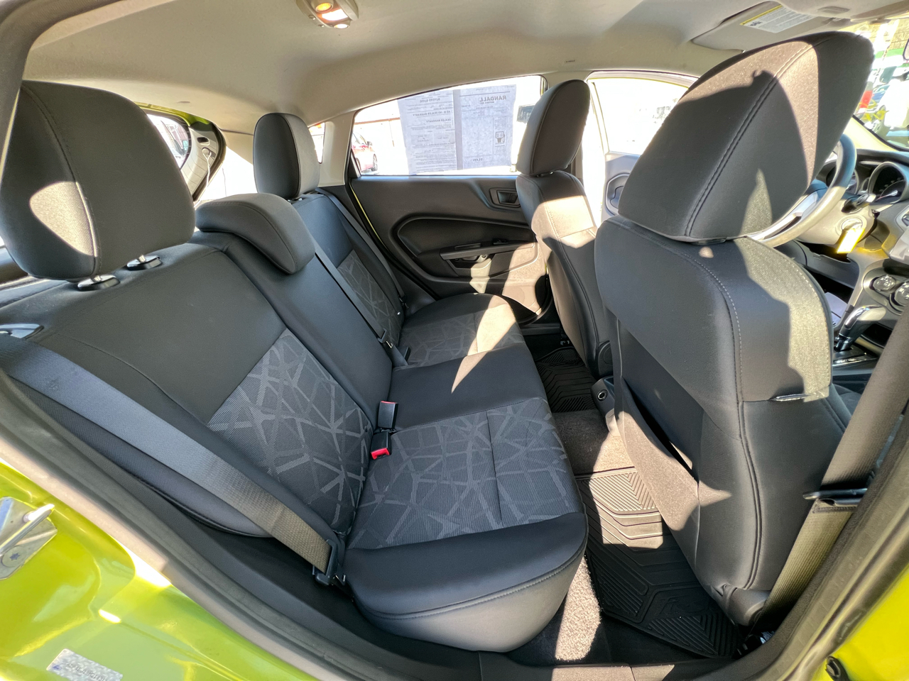 Ford Fiesta 5dr HB SE 2011