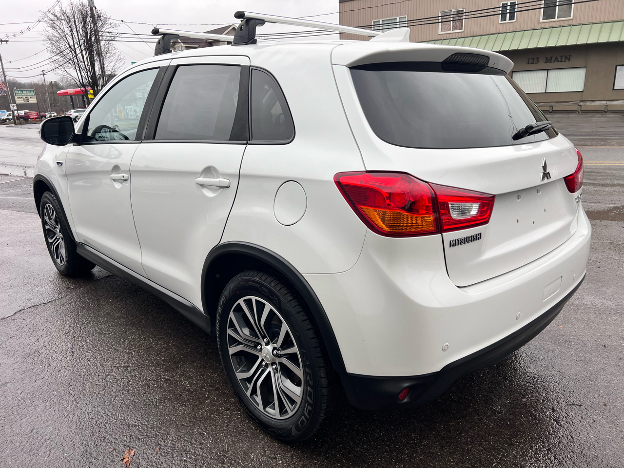 Mitsubishi Outlander Sport ES 2.0 AWC CVT 2017