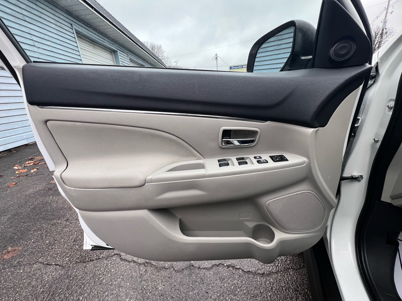 Mitsubishi Outlander Sport ES 2.0 AWC CVT 2017