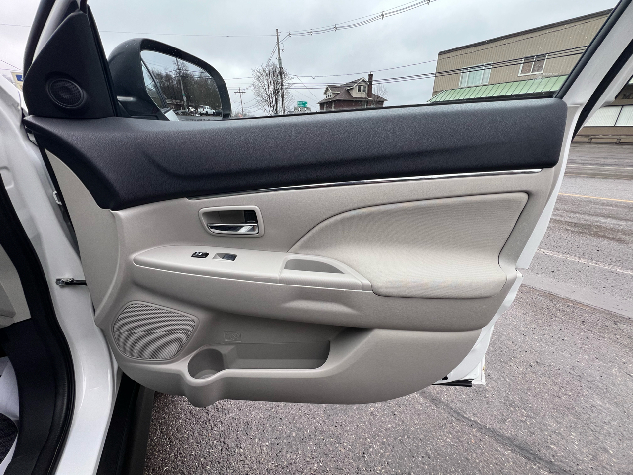 Mitsubishi Outlander Sport ES 2.0 AWC CVT 2017