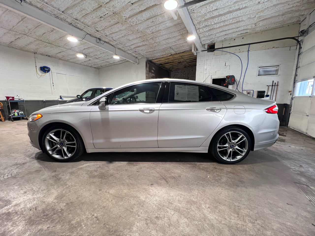 Ford Fusion 4dr Sdn Titanium AWD 2014