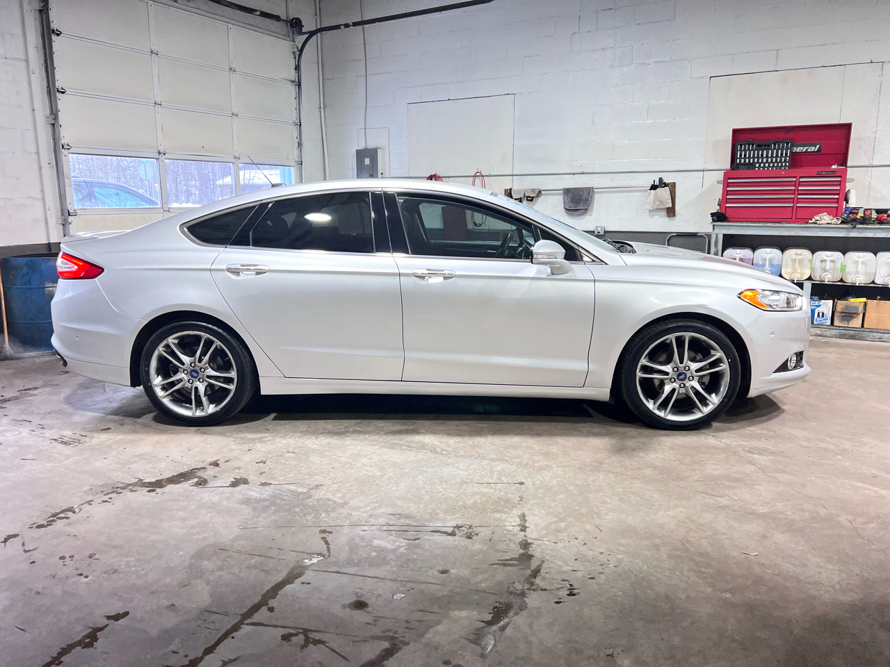 Ford Fusion 4dr Sdn Titanium AWD 2014