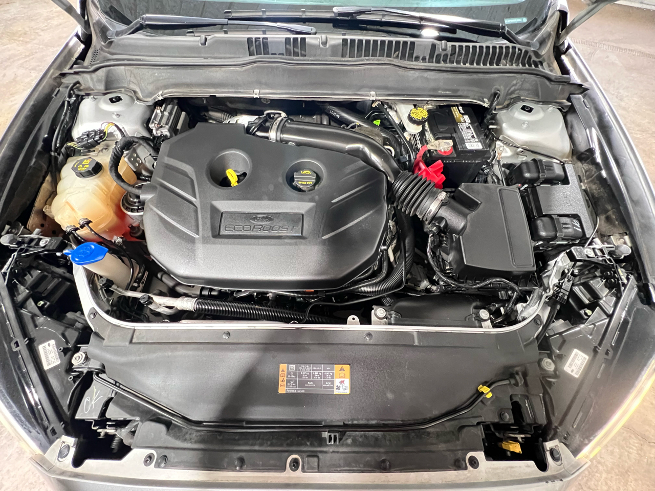 Ford Fusion 4dr Sdn Titanium AWD 2014