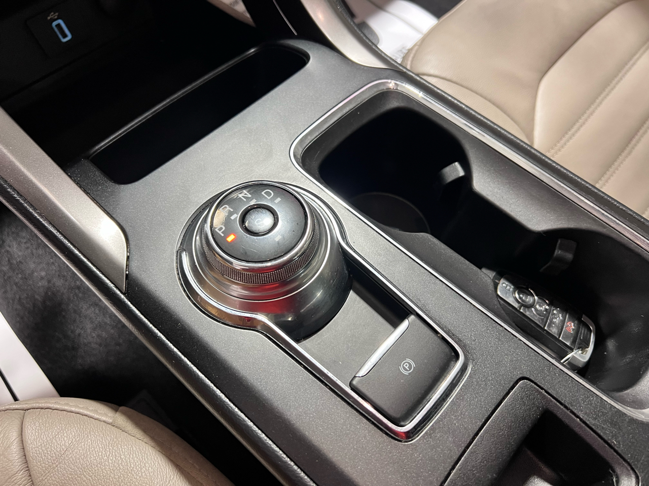 Ford Fusion SE AWD 2017