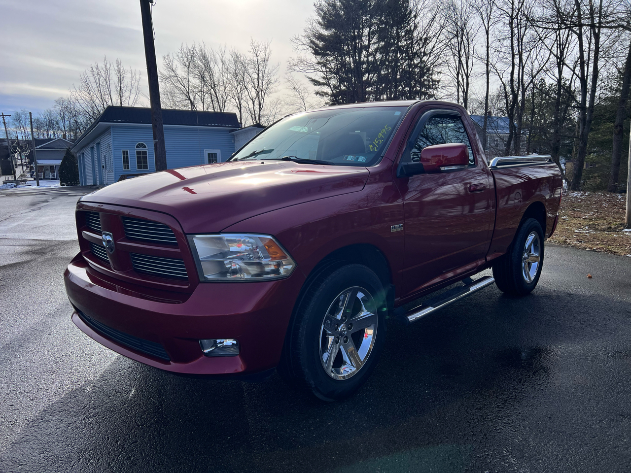 RAM 1500 4WD Reg Cab 120.5" Sport 2012