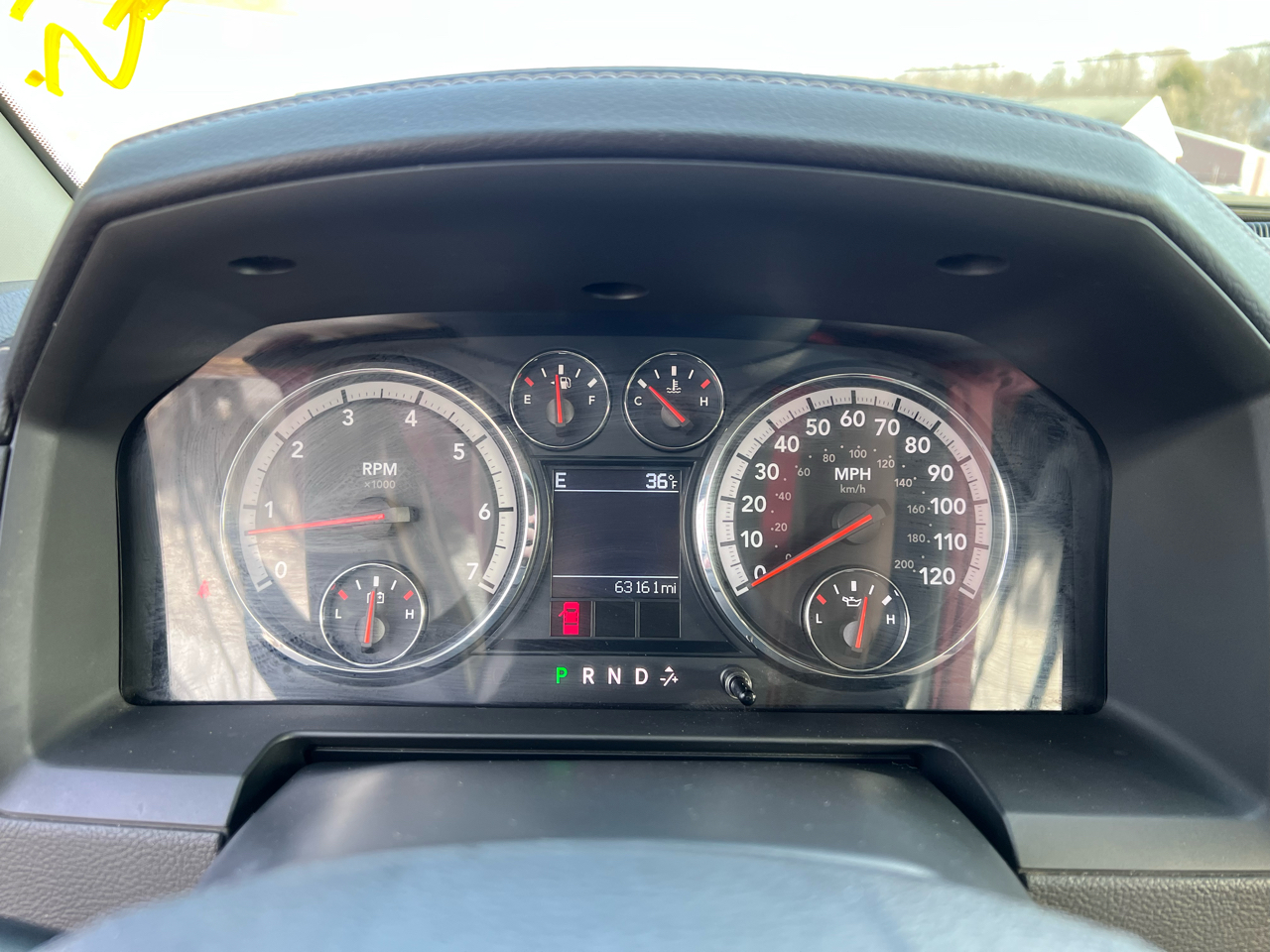 RAM 1500 4WD Reg Cab 120.5" Sport 2012