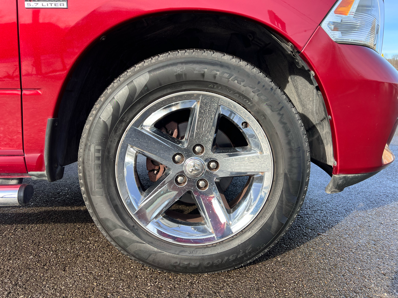 RAM 1500 4WD Reg Cab 120.5" Sport 2012