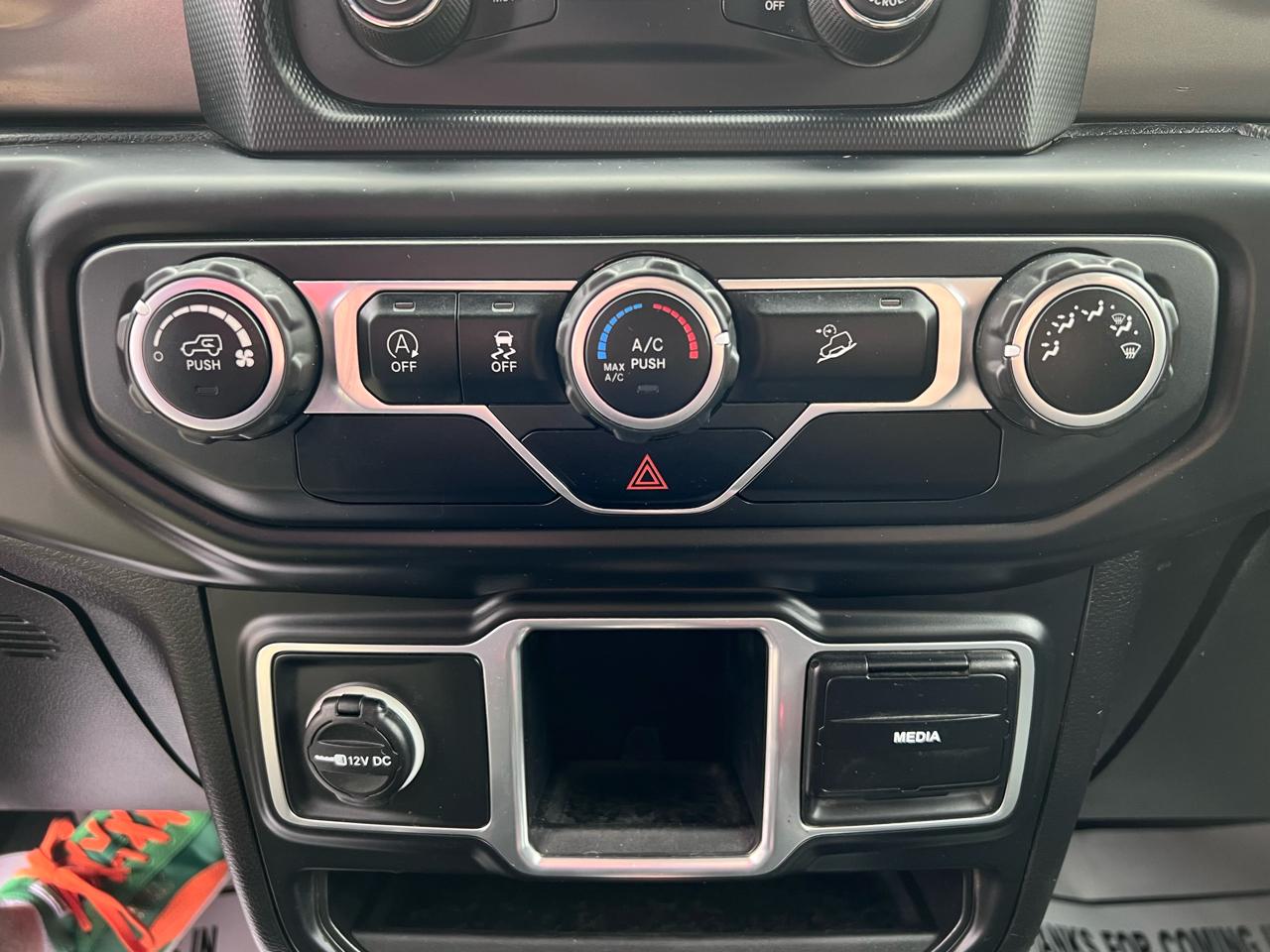 Jeep Wrangler Sport 4x4 2018