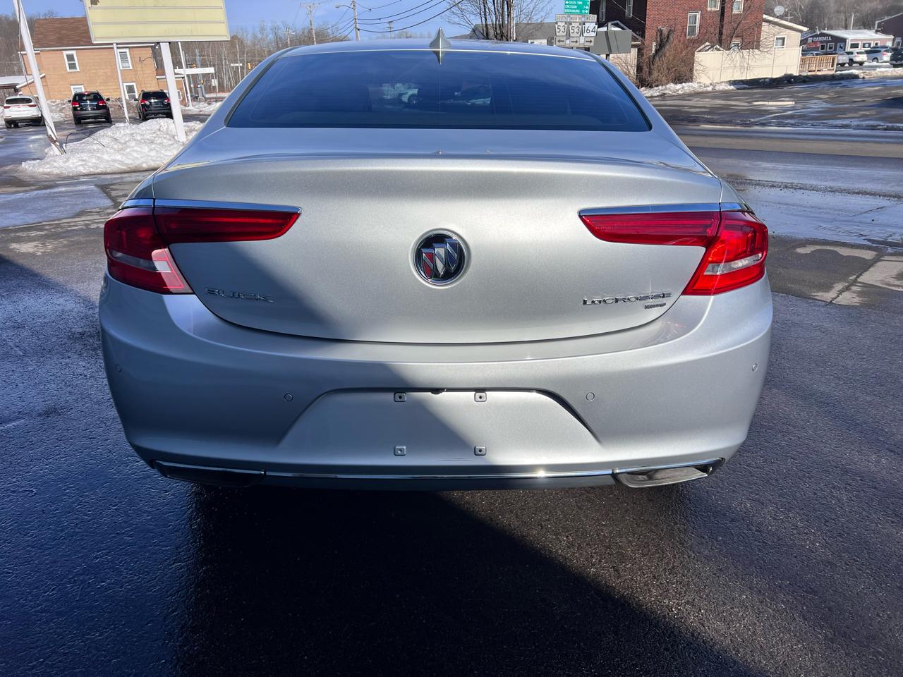 Buick LaCrosse 4dr Sdn Premium AWD 2017