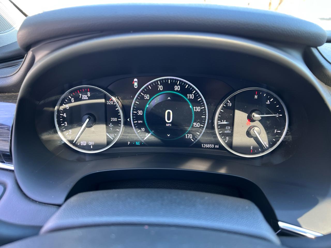 Buick LaCrosse 4dr Sdn Premium AWD 2017