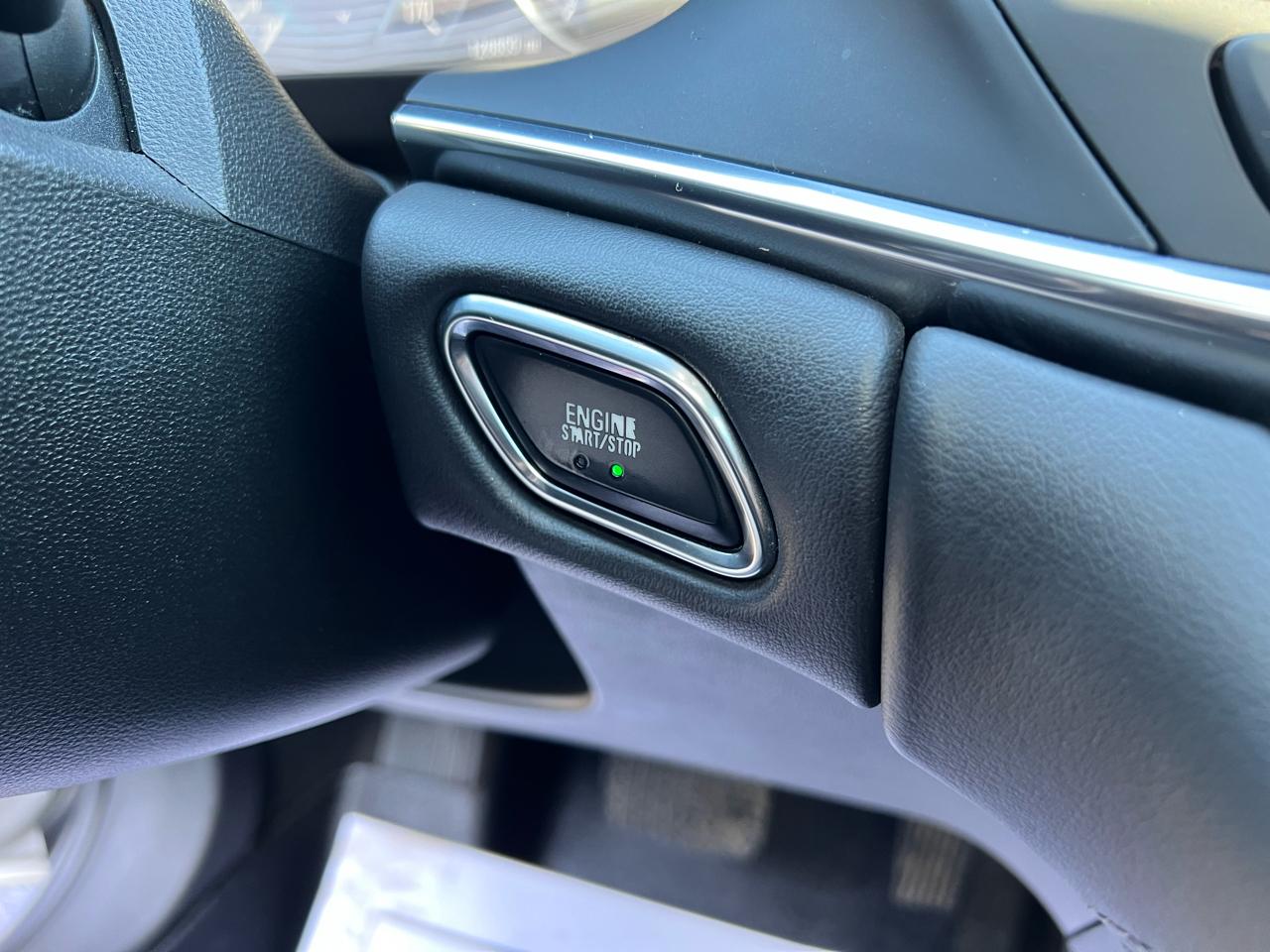 Buick LaCrosse 4dr Sdn Premium AWD 2017