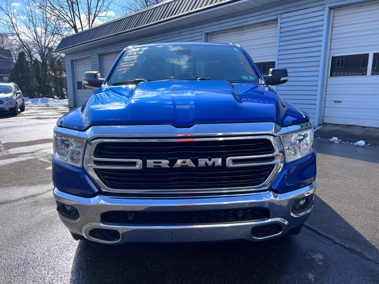 RAM 1500 Big Horn/Lone Star 4x4 Crew Cab 5'7" Box 2019