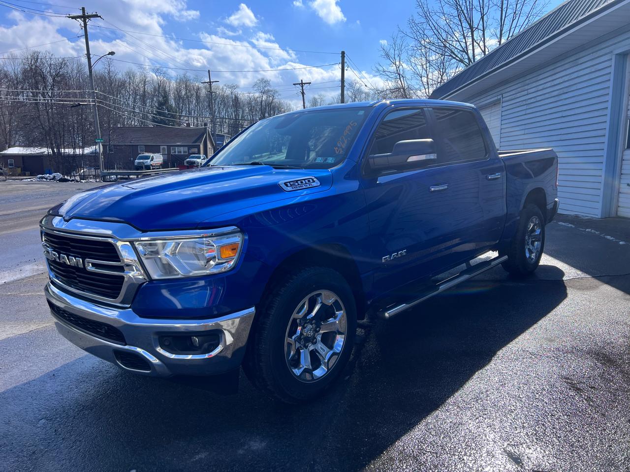 RAM 1500 Big Horn/Lone Star 4x4 Crew Cab 5'7" Box 2019