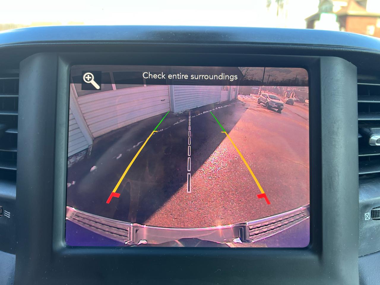 RAM 1500 Big Horn/Lone Star 4x4 Crew Cab 5'7" Box 2019