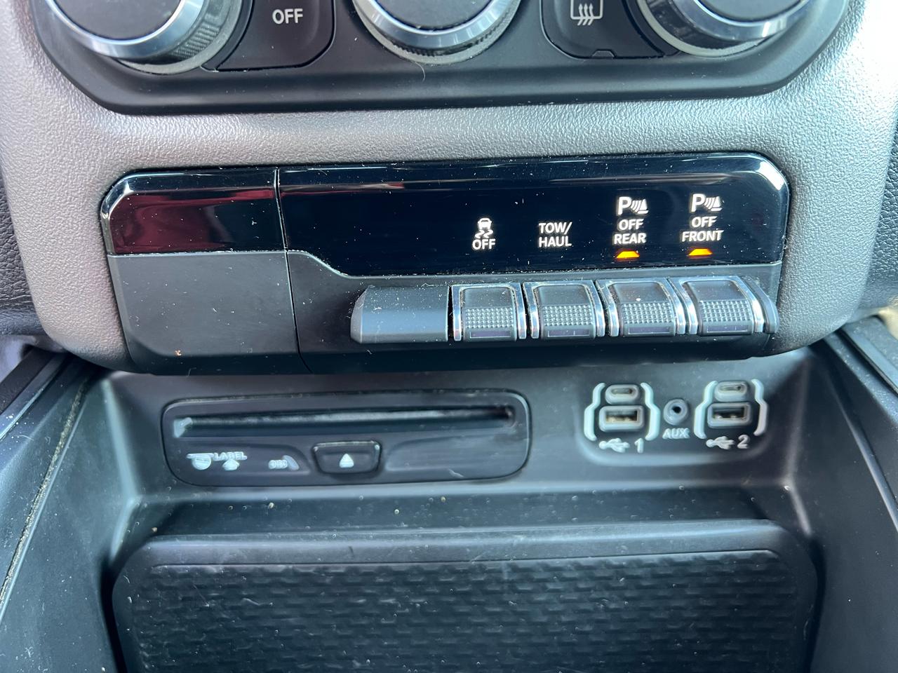 RAM 1500 Big Horn/Lone Star 4x4 Crew Cab 5'7" Box 2019