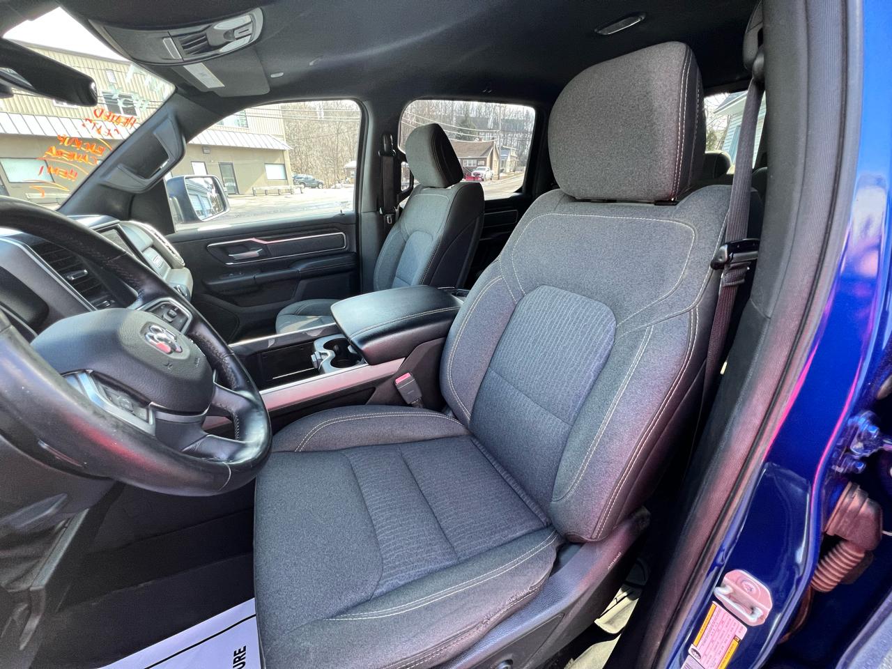 RAM 1500 Big Horn/Lone Star 4x4 Crew Cab 5'7" Box 2019