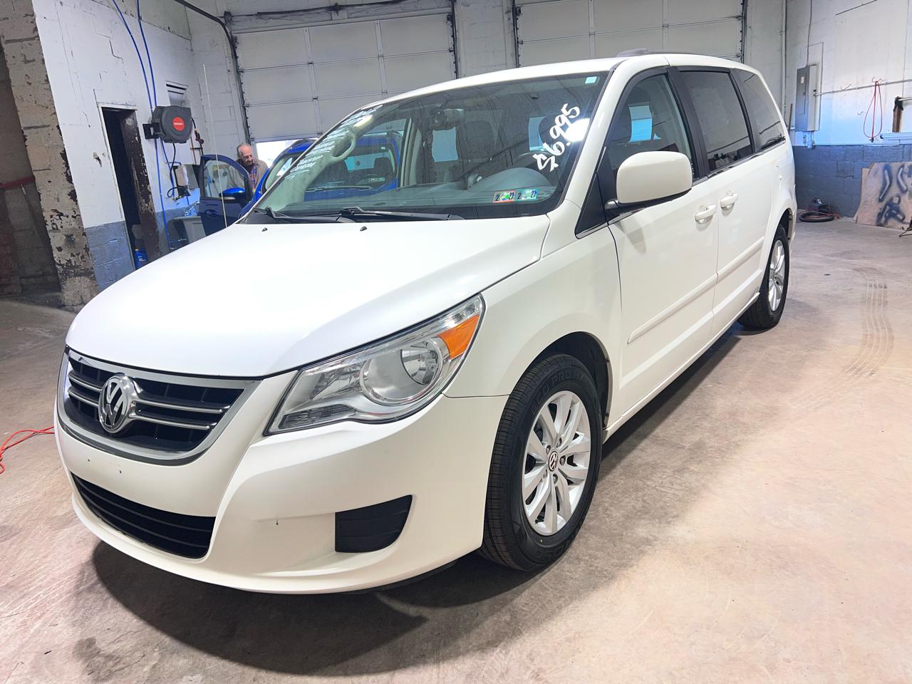 Volkswagen Routan 4dr Wgn SE 2012