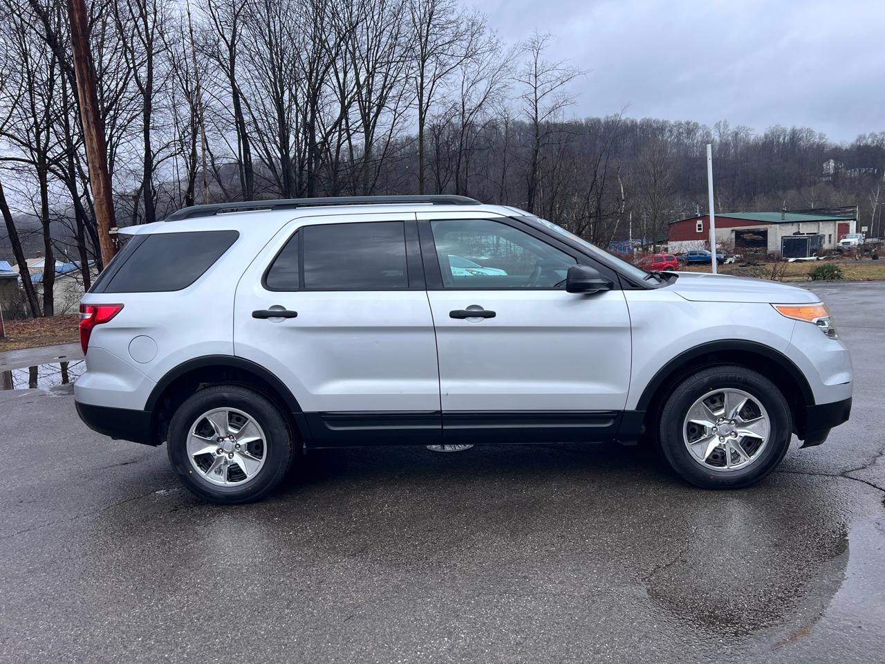 Ford Explorer 4WD 4dr Base 2014