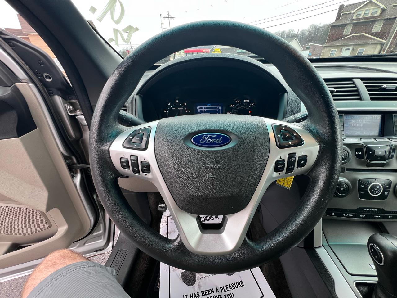 Ford Explorer 4WD 4dr Base 2014