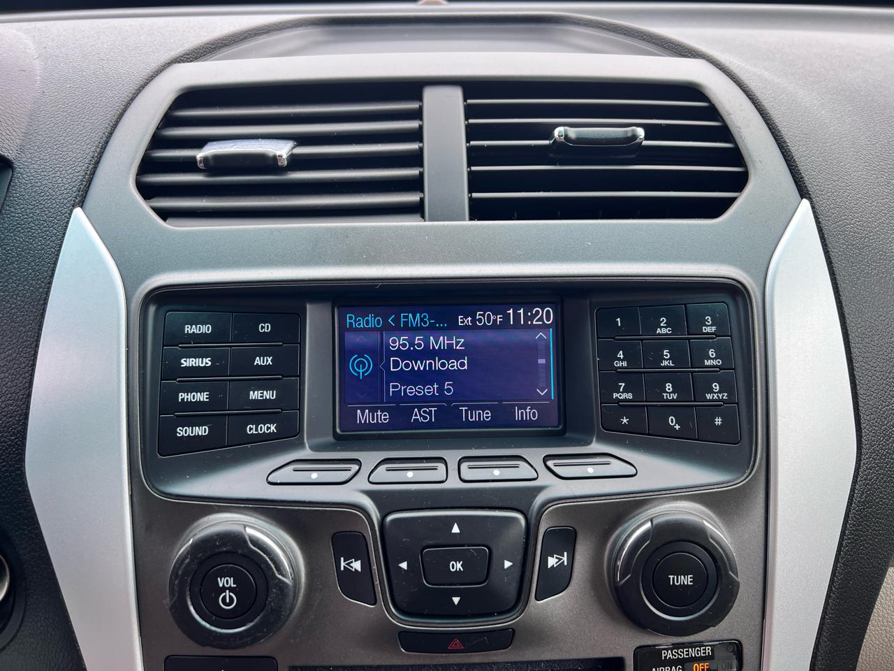 Ford Explorer 4WD 4dr Base 2014