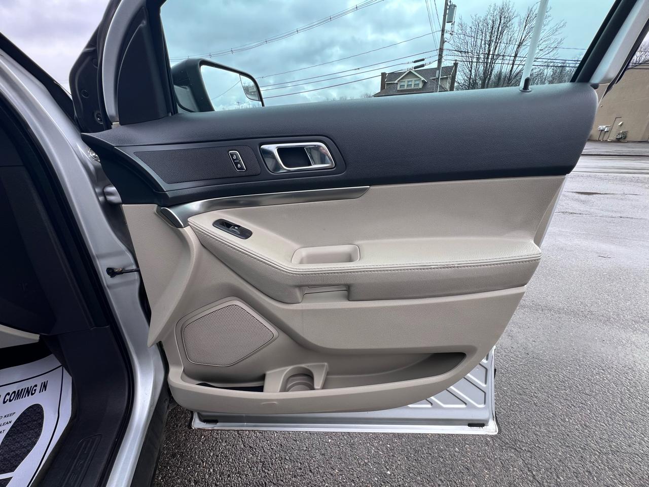 Ford Explorer 4WD 4dr Base 2014