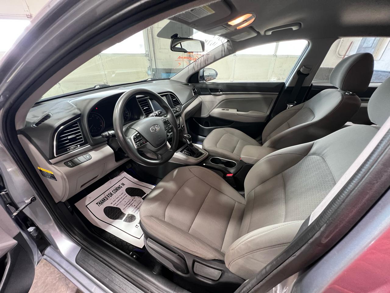 Hyundai Elantra SE 2.0L Auto (Alabama) 2017