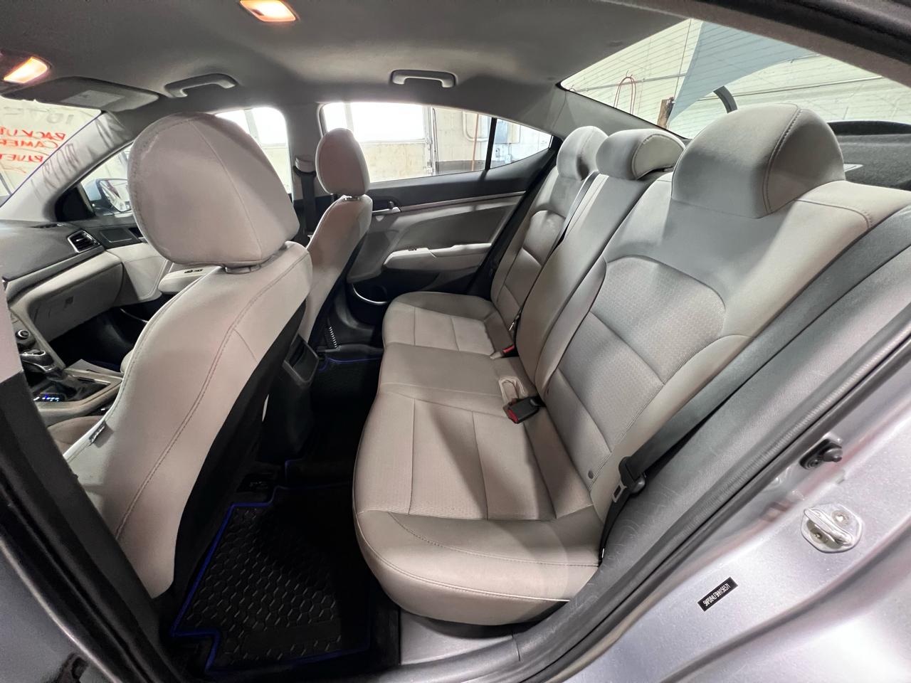 Hyundai Elantra SE 2.0L Auto (Alabama) 2017