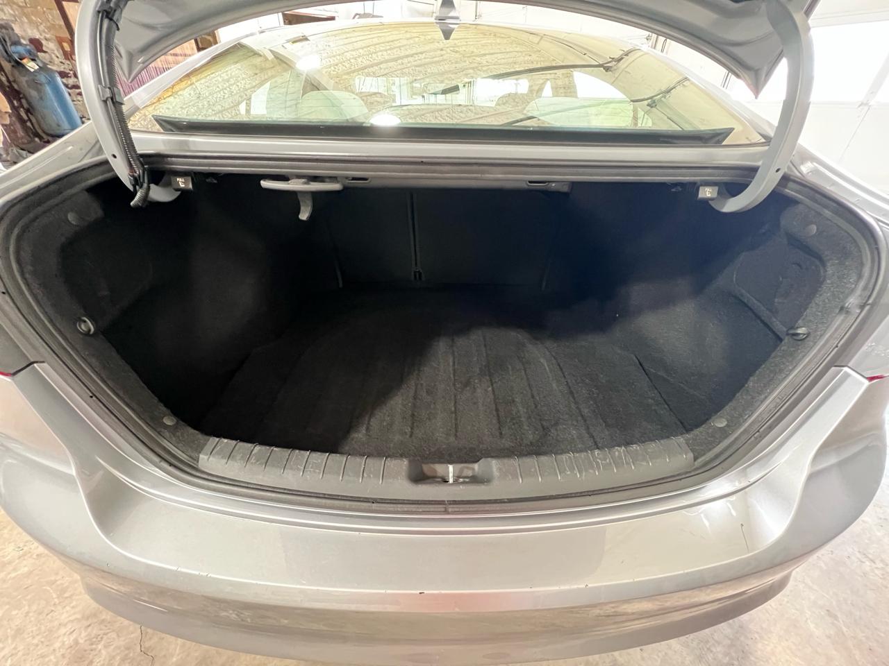 Hyundai Elantra SE 2.0L Auto (Alabama) 2017