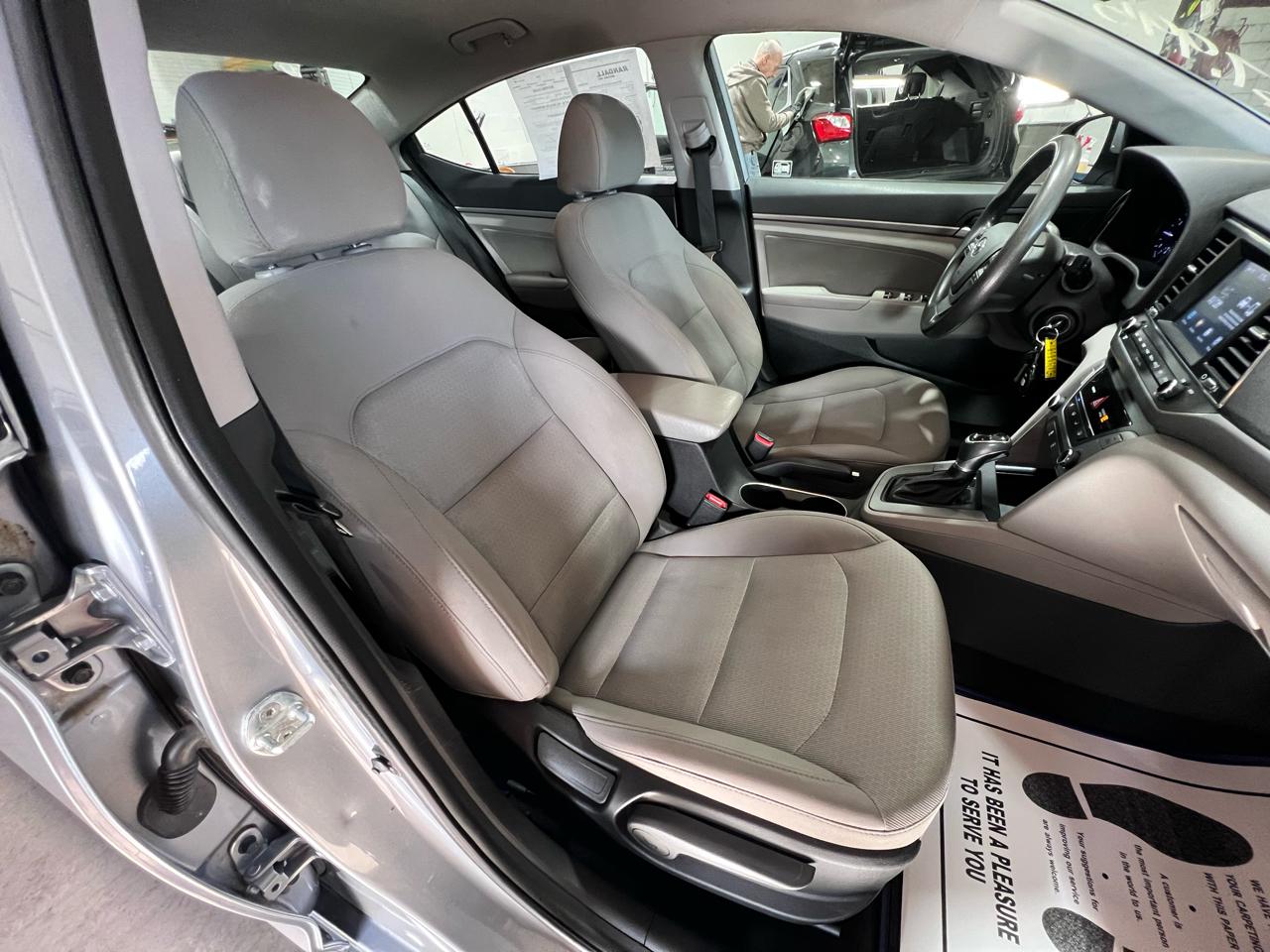 Hyundai Elantra SE 2.0L Auto (Alabama) 2017