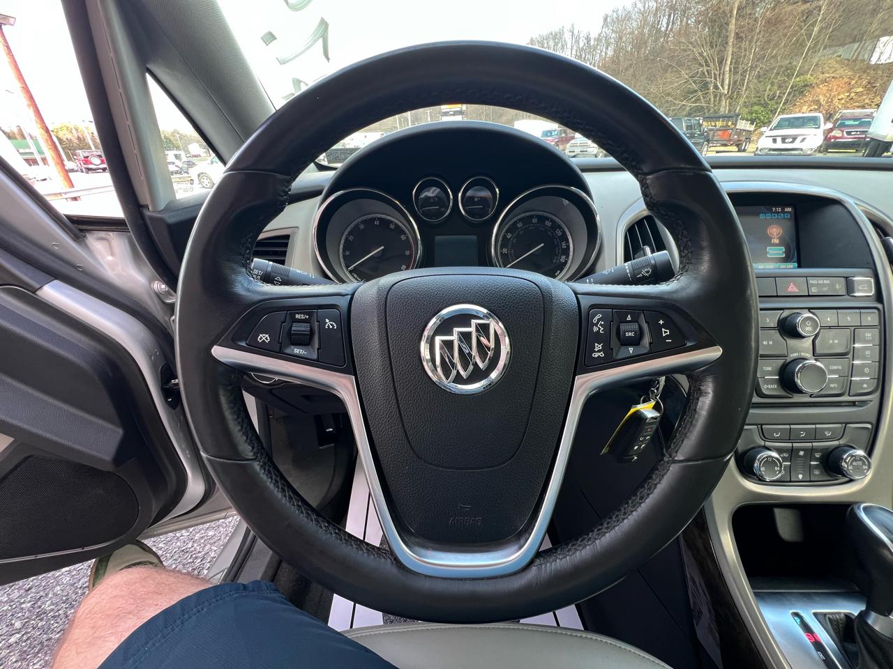 Buick Verano 4dr Sdn Convenience Group 2012