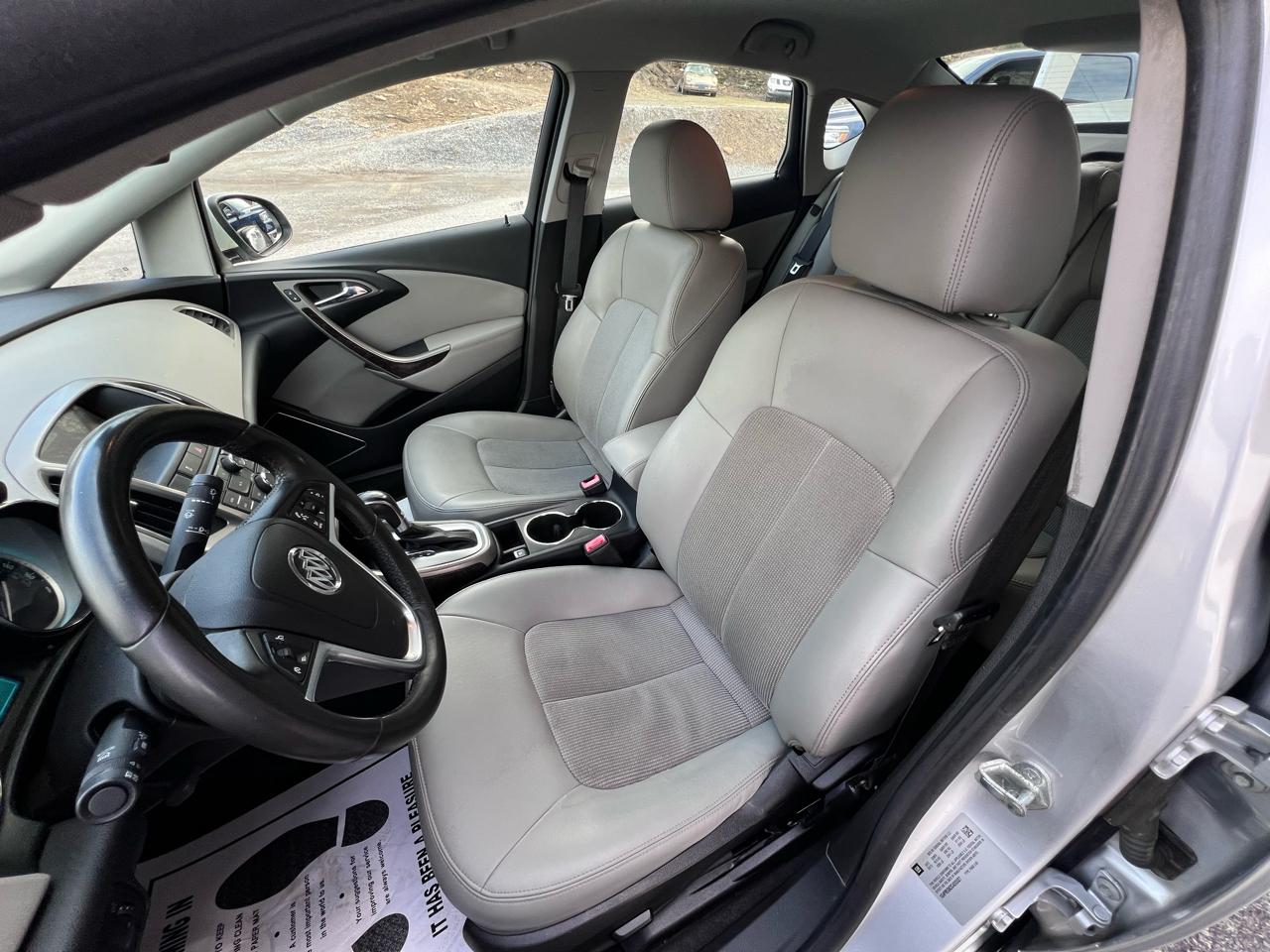 Buick Verano 4dr Sdn Convenience Group 2012