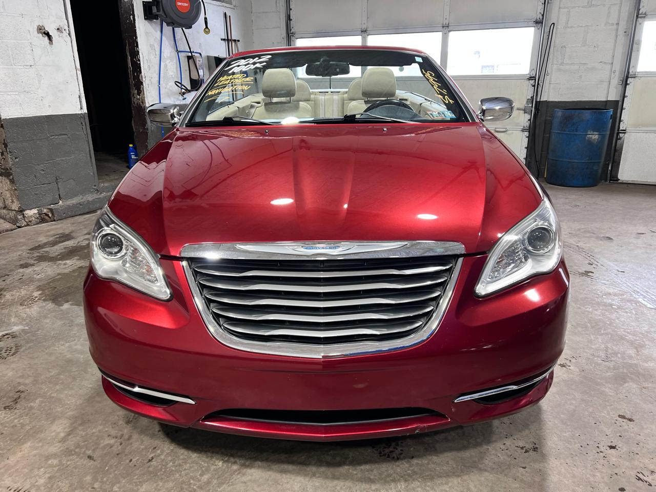 Chrysler 200 2dr Conv Limited 2012