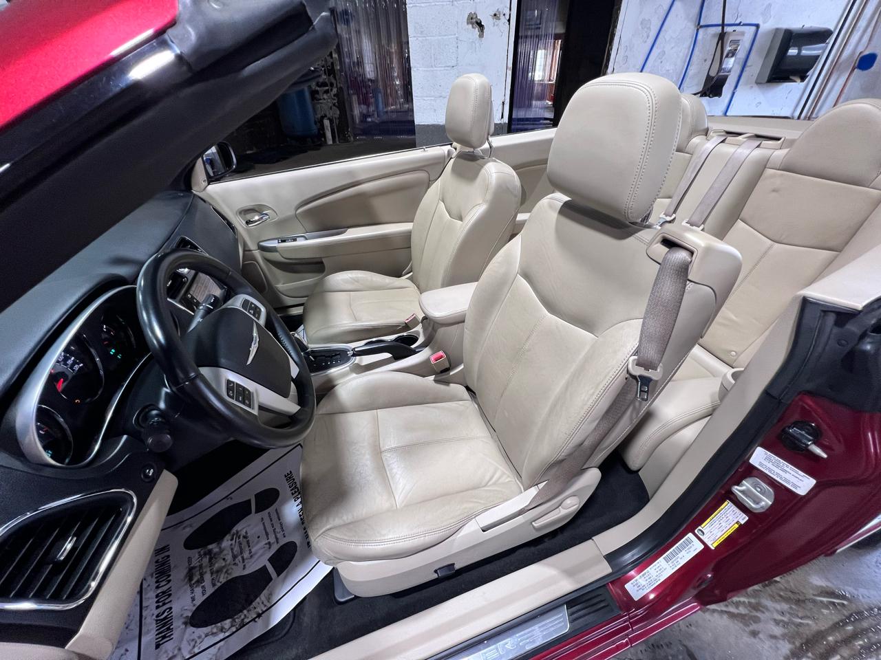 Chrysler 200 2dr Conv Limited 2012