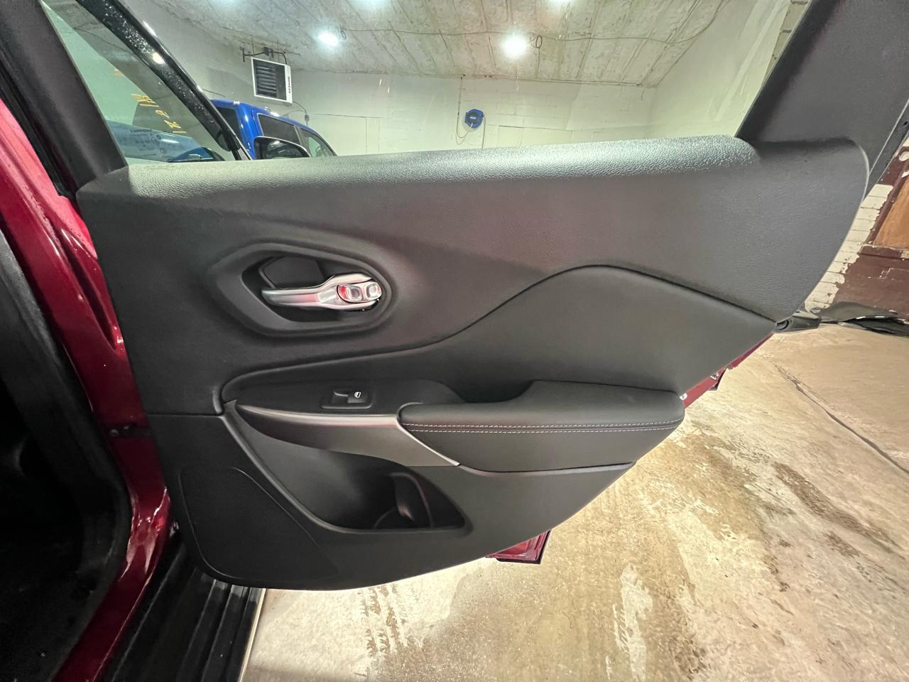 Jeep Cherokee Limited 4x4 2021