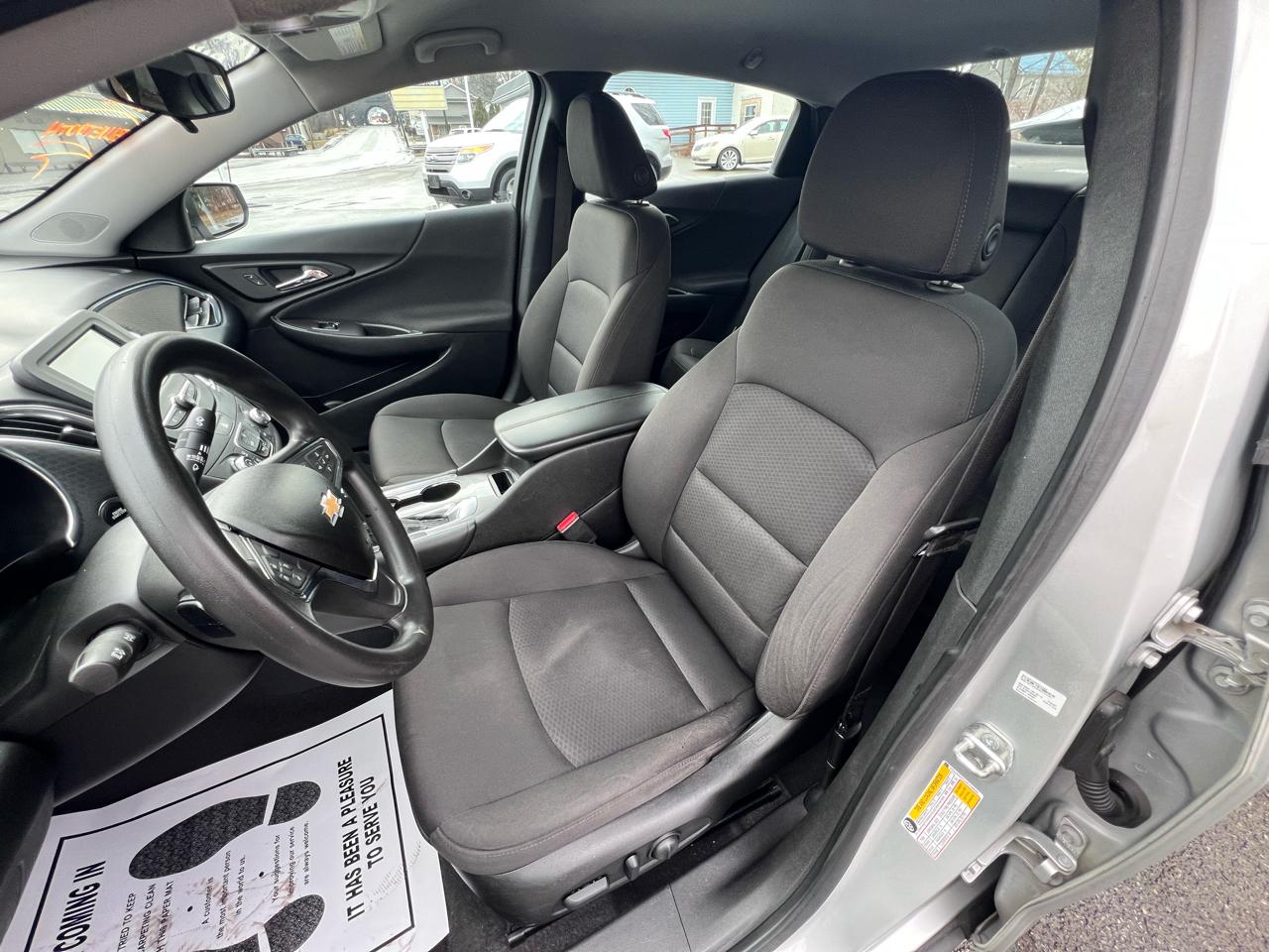 Chevrolet Malibu 4dr Sdn LT w/1LT 2018