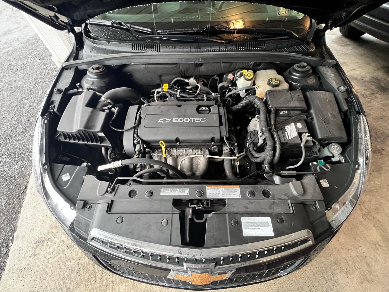 Chevrolet Cruze 4dr Sdn LS 2012