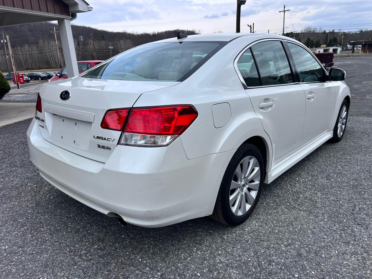 Subaru Legacy 4dr Sdn H6 Auto 3.6R Limited 2012