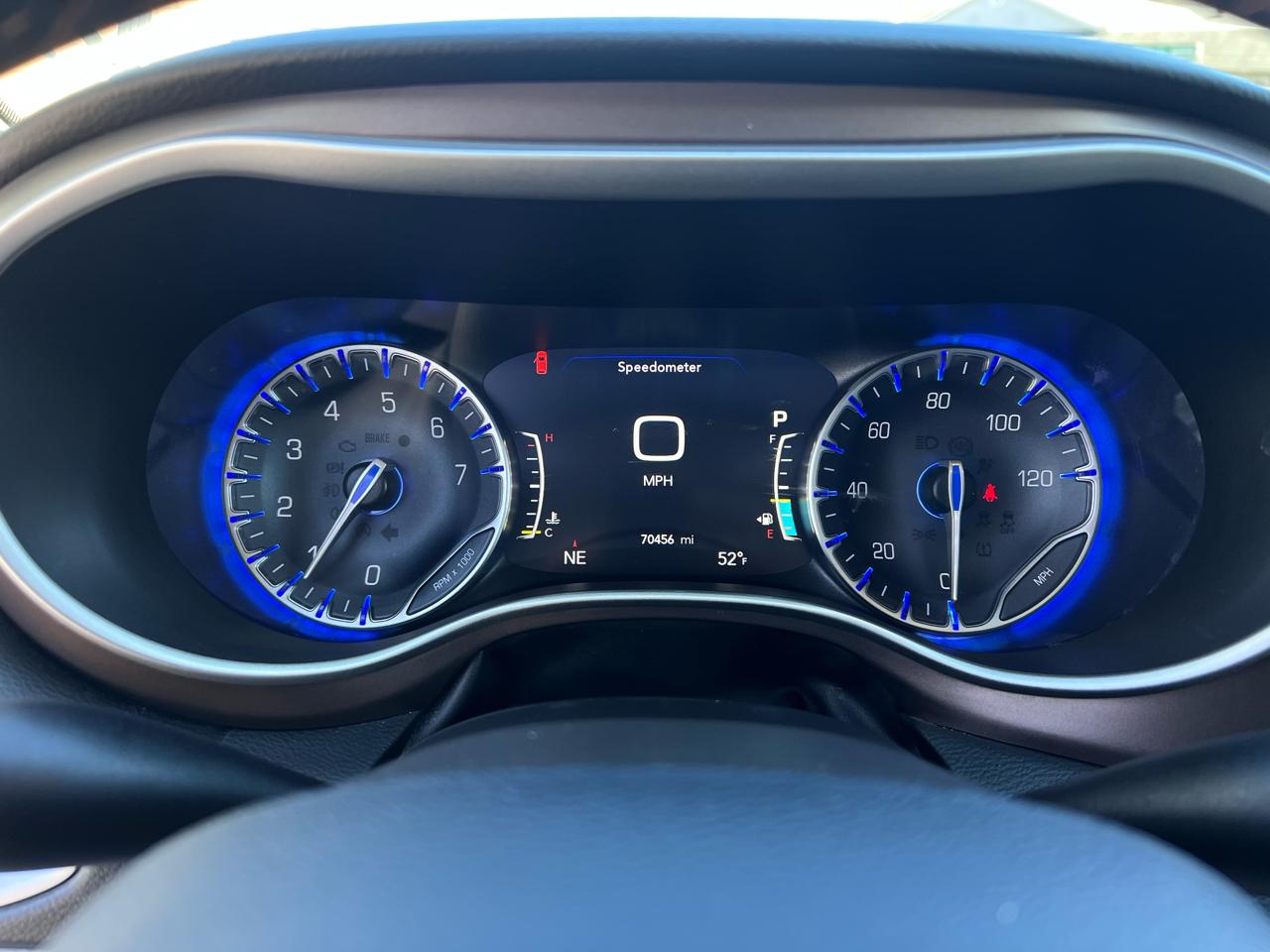 Chrysler Pacifica Touring L FWD 2018