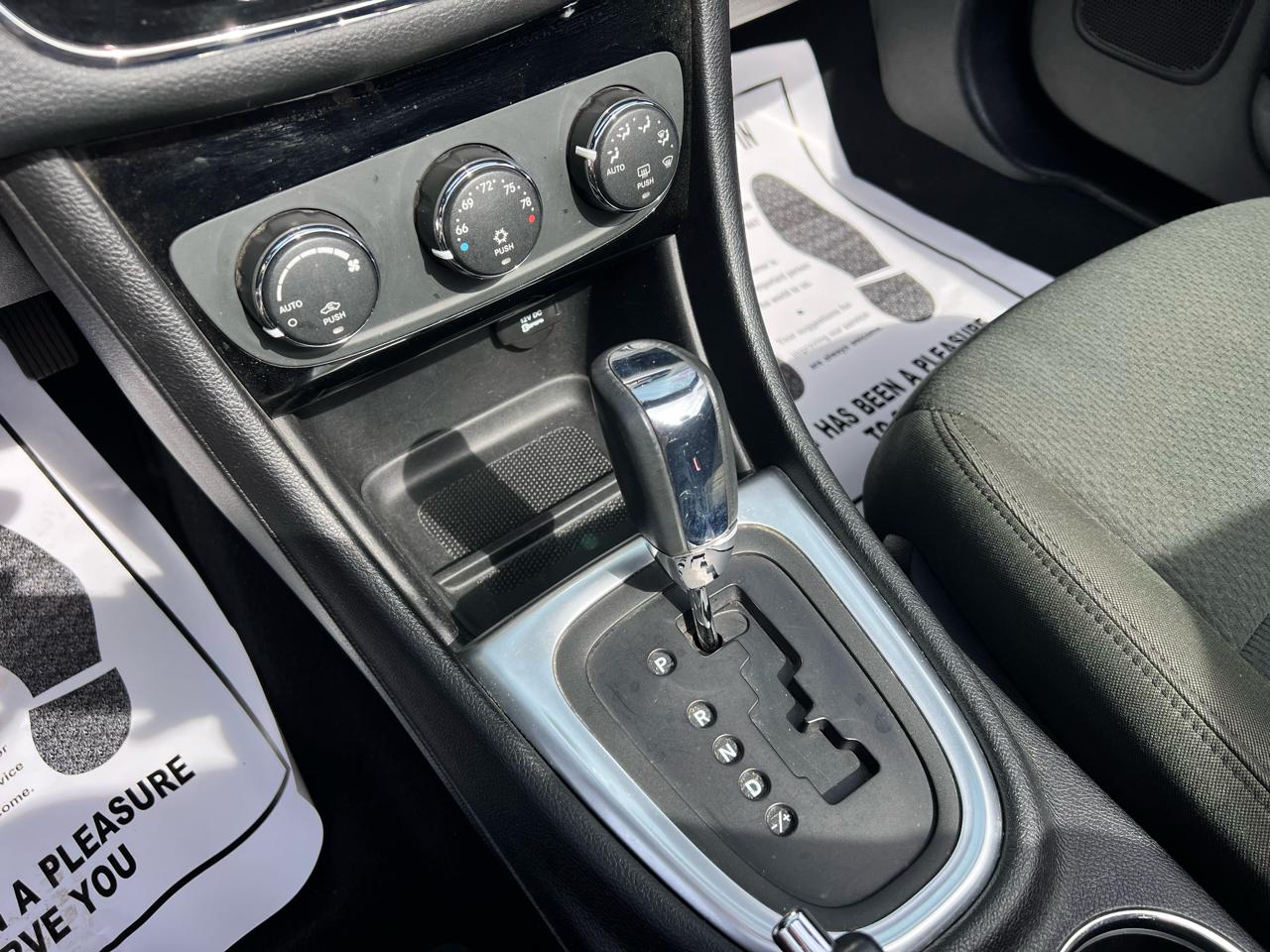 Chrysler 200 2dr Conv Touring 2012