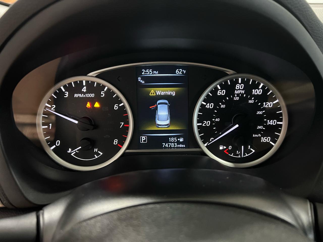 Nissan Sentra 4dr Sdn I4 CVT SL 2016