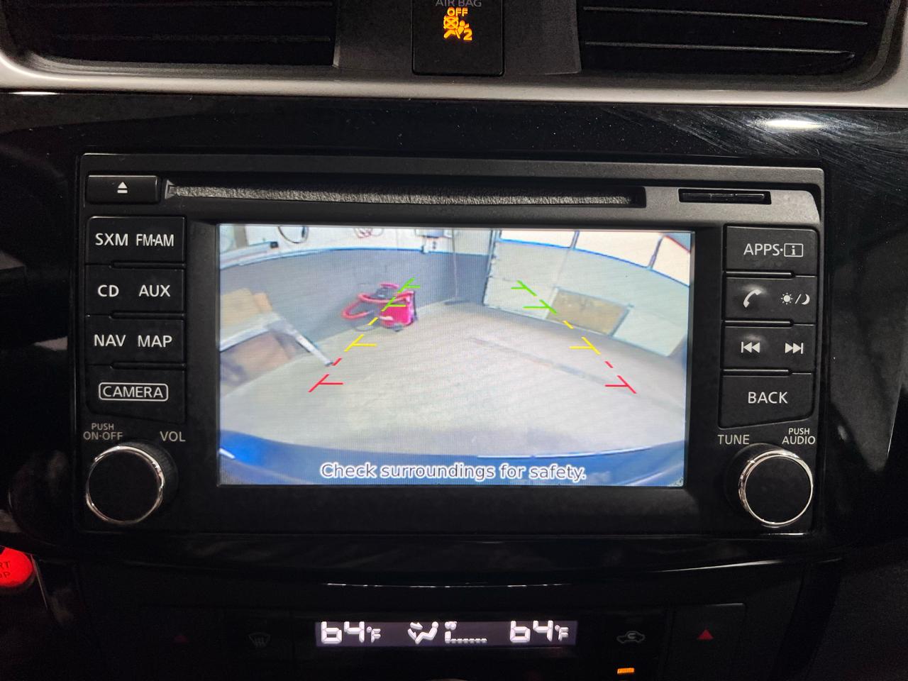 Nissan Sentra 4dr Sdn I4 CVT SL 2016