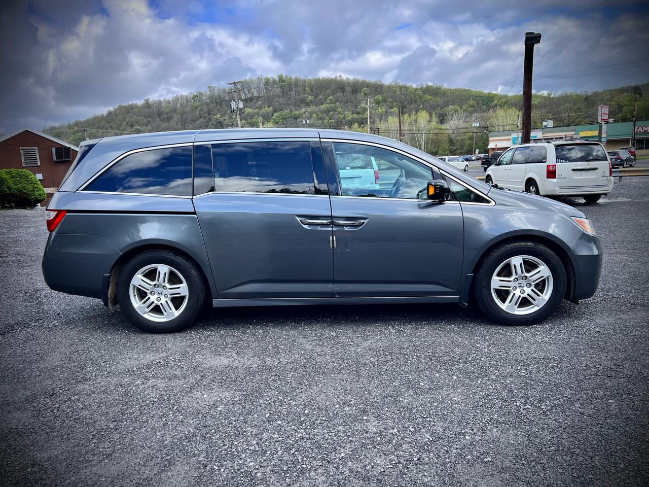Honda Odyssey 5dr Touring 2012