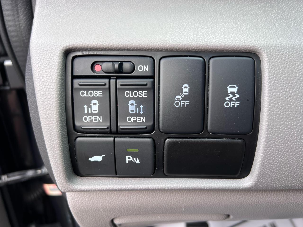 Honda Odyssey 5dr Touring 2012