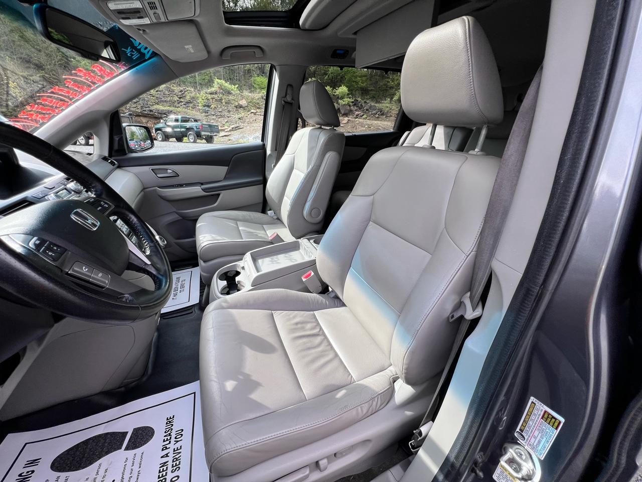 Honda Odyssey 5dr Touring 2012