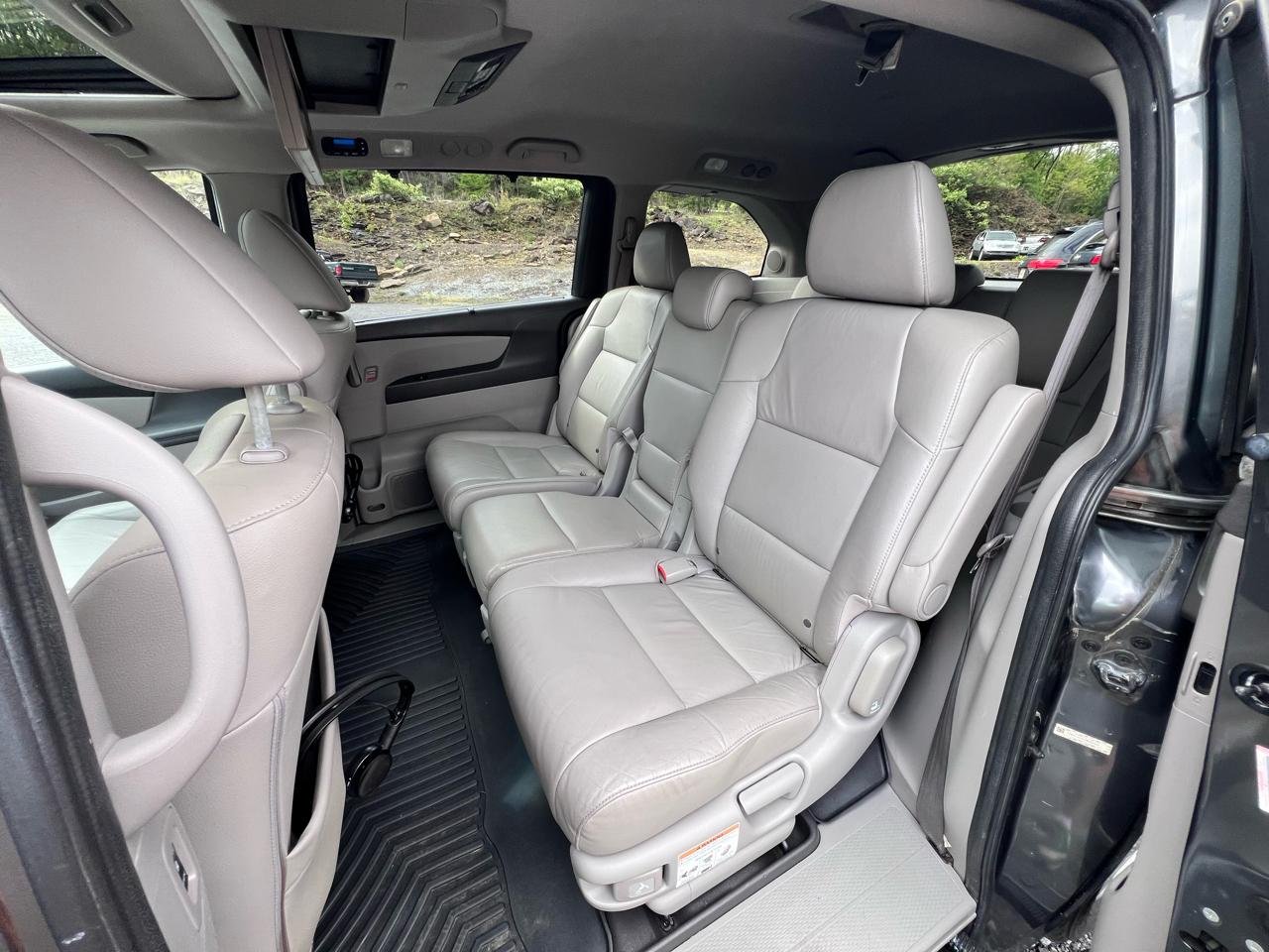 Honda Odyssey 5dr Touring 2012