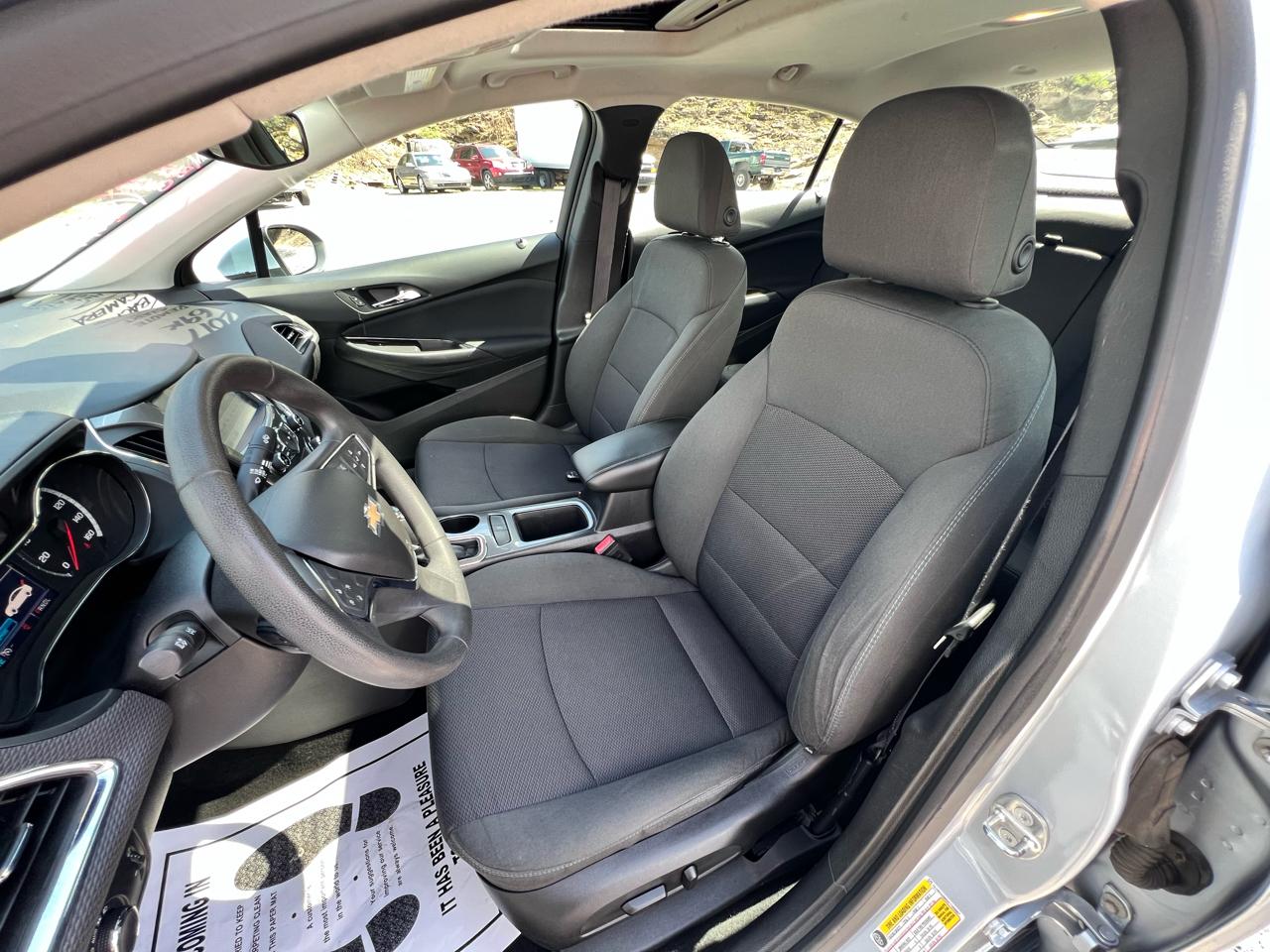 Chevrolet Cruze 4dr Sdn 1.4L LT w/1SD 2017